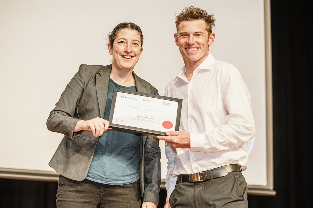 BCITO_Grad_250516_212